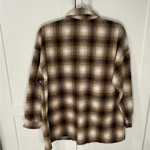 Lovers + Friends Flannel Shacket - Picture 10 of 10